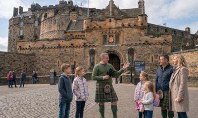 Private Edinburgh Royal Mile and Old Town Walking Tour