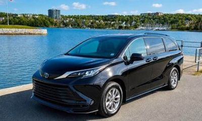 Quebec City Airport Cruise Port and Downtown Transfer
