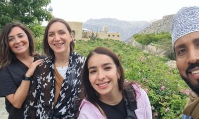 Nizwa Fort Souk and Jebel Akhdar Shared Tour