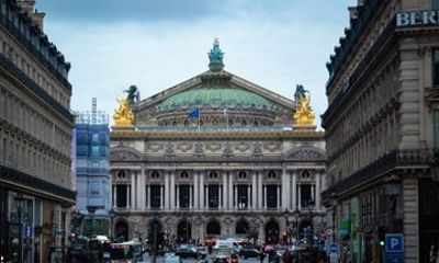 Paris Family Treasures: Heritage, Opera and Chocolate