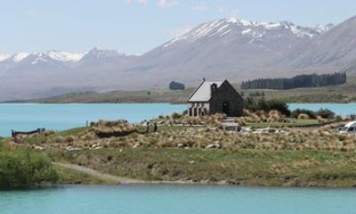 Private Lake Tekapo Escape: A Scenic Journey from Queenstown