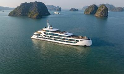 Azura 6 Star 3 Day Cruise to Ha Long and Lan Ha Bay
