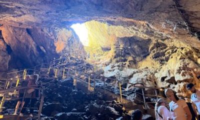Private Tour Knossos Zeus Cave and Olive from Elounda Ag Nikolaos