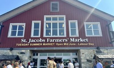 St. Jacobs Farmers Market and Elora Day Trip from Toronto