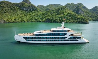 Azura 6-Star Cruise: 3-Day Premium Ha Long & Lan Ha Bay Escape