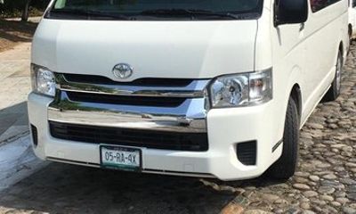Ixtapa Zihuatanejo to Troncones Private Airport Transfer