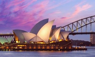 Sydney Highlights Walking Tour Opera House Gardens and The Rocks