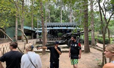 Private Tay Ninh Cao Dai Temple and Cu Chi Tunnels Experience