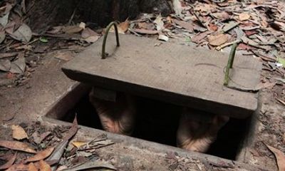 Private Vietnam History Tour Cu Chi Tunnels and Cao Dai Temple