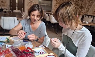 Creative Sessions Driftwood and Glass Beads Workshop