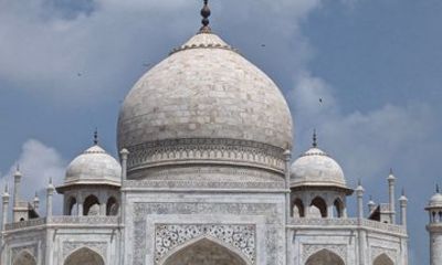 Explore Same Day Tajmahal Trip from New Delhi