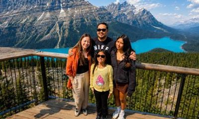 Icefields Parkway | Peyto Lake | Glacier | Wildlife VIP Adventure