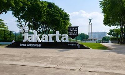 Jakarta Hidden Gems and Modern City with Lunch