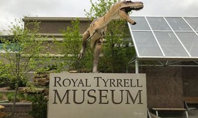 Spanish Private Drumheller Tour