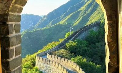 Mutianyu Great Wall Bus Day Trip with Admission and Shuttle Bus