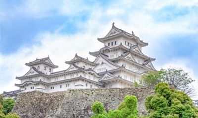 Kobe Harborland Car Tour Experience