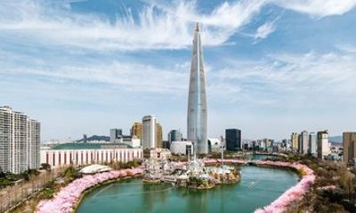 Skip-the-Line Seoul Sky Lotte World Tower Ticket