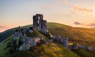 Jurassic Coast Adventure 10 Breathtaking Stops from Southampton
