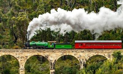 From Sydney Blue Mountains and Zig Zag Railway Day Tour