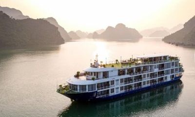 3-Day Mon Chéri 5-Star Cruise in Ha Long and Lan Ha Bay