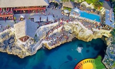 Montego Bay Seven Mile Beach and Ricks Cafe Shared Tour