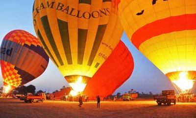 Sunrise Hot Air Balloon Ride in Luxor