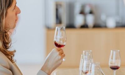 Port Tawny Wine Tasting Visit in Historic Producer