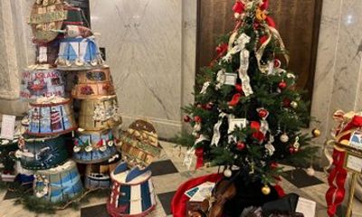 Christmas in the Capital Walking Tour from Annapolis