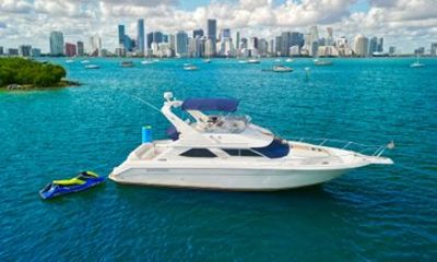 Private Miami Yacht and Jetski Tour 2 Free Jetskis