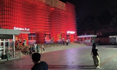 Beijing Red Theater Acrobatics Show and Temple of Heaven Tickets