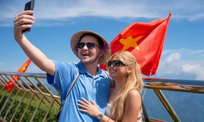 Ba Na Hills Private Tour from Da Nang or Hoi An