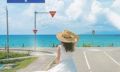 Private 8 Hour Tour of Hakodate to Goryokak and Onuma Park