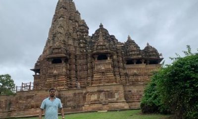 Delhi to Khajuraho by Vande Bharat 2 Day Heritage Tour