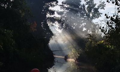 Sailing and hiking in the Tigre Delta
