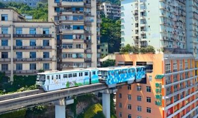 Chongqing Landmarks and Local Insights Private Tour
