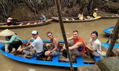 Cu Chi Tunnels and Mekong Delta Day Tour with Sampam Boat