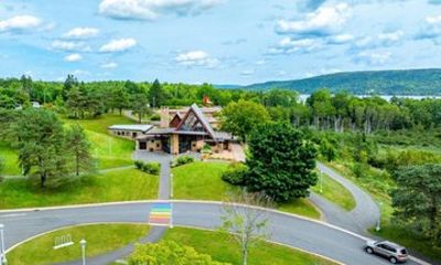 Highland Village & Bell Museum 6hTour : Discover The Island Tours