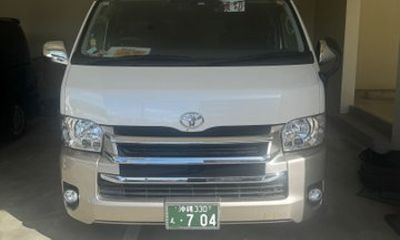 Private Okinawa Jumbo Taxi Charter with Portable WiFi Rental