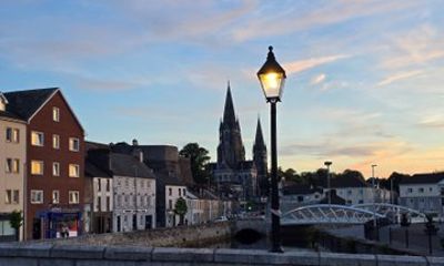 Cork City Walking Tour By TouringCork