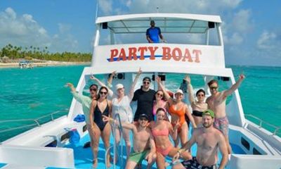 Private Party Boat Tour ODY Fiesta II in Punta Cana