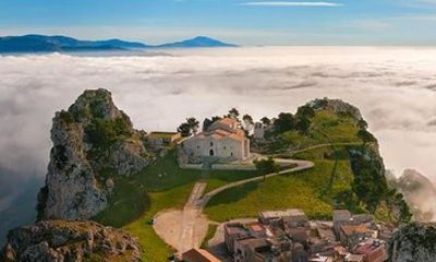 Caltabellotta Walking Tour & Cheesemaking Experience from Sciacca