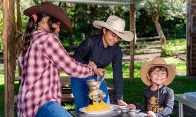 Corn and Cheese Experience in Boquete