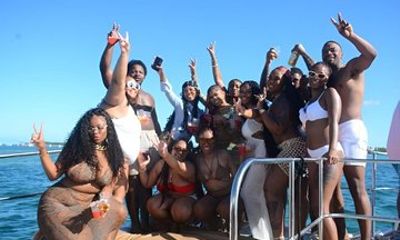 Hiphop Party Boat RD
