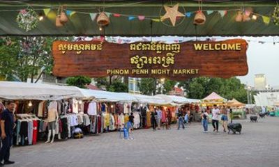 Phnom Penh Local Life Private Tour Markets Riverside and the City