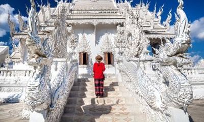 Chiang Mai to Chiang Rai: White, Blue & Black Temples Day Tour