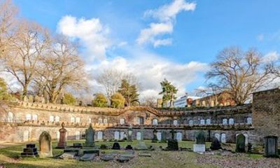 Discover The Birmingham Catacombs Walking Tour