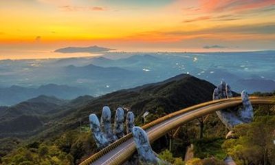Ba Na Hills and Golden Bridge With Lunch (Small Group Tour)