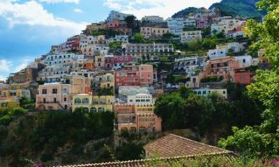 Full Day Amalfi Coast Tour from Naples with Sorrento and Positano