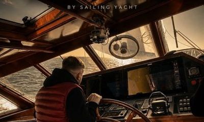 Tallinn Sunset Cruise on a Luxury Yacht