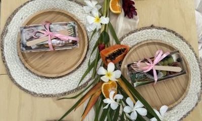 Scenic Beach Picnic Activity in Oahu